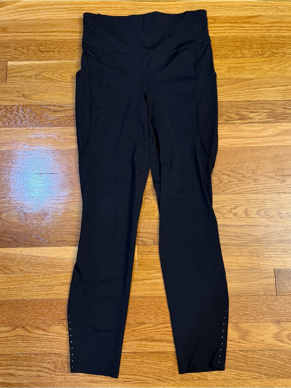 Lululemon Fast and Free High-Rise Tight 25" *Pockets in Black - Size 6 Leggings - Picture 6 of 6